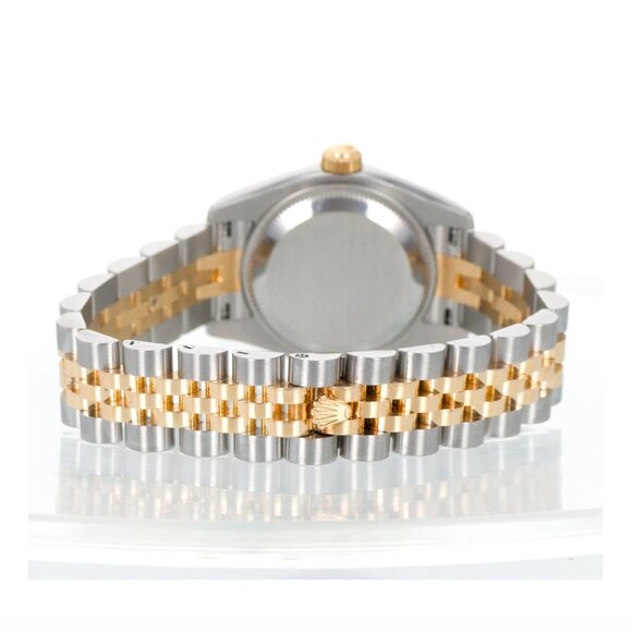 Ladies Rolex 18kt Fluted Bezel Watch - Picture 2 of 2